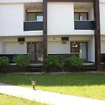 Hotel Mad Sea