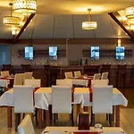 Mad Sea Hotel